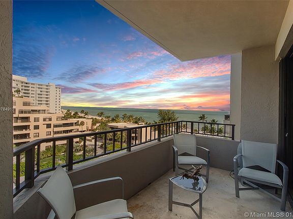 3rd image of 201 Crandon Blvd APT 738