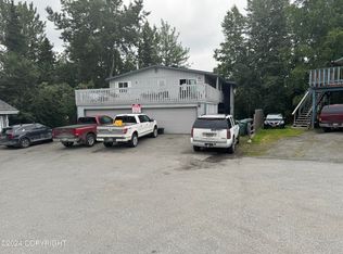 3228 Wolcott Cir, Anchorage, AK 99507