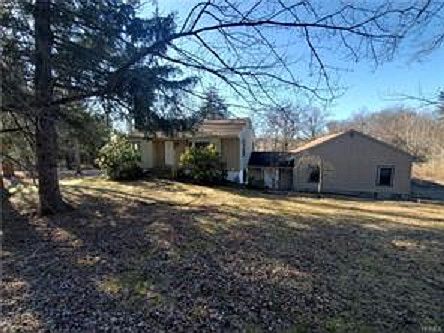 1st image of 4 Feitsma Ln
