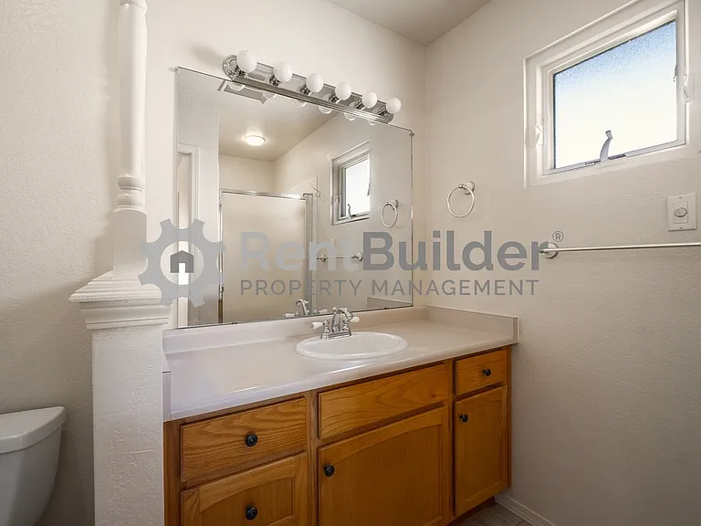 13157 Neon Ave NE — Photo 16