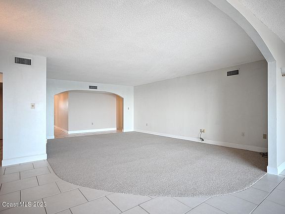 4th image of 1825 Minutemen Cswy APT 203