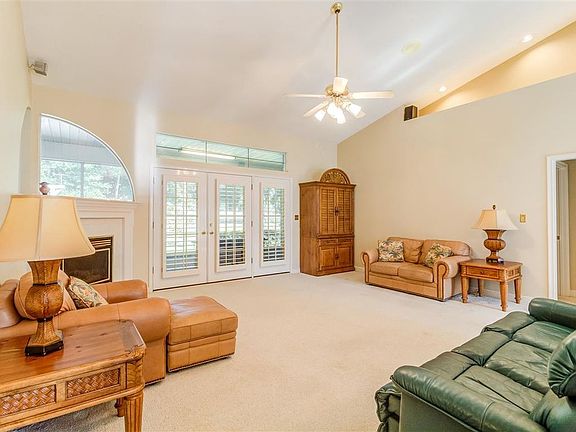 4th image of 5089 High Pointe Dr