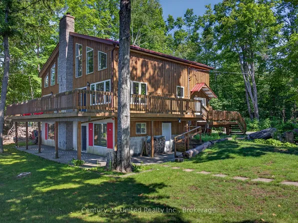 2450 Victoria Springs Ln E, Selwyn, ON K0L 2H0