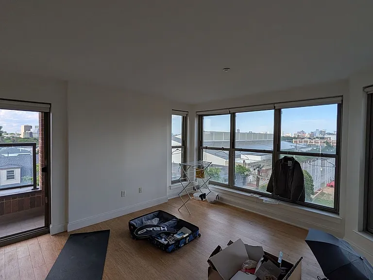 60 Malvern St #410 — Photo 9
