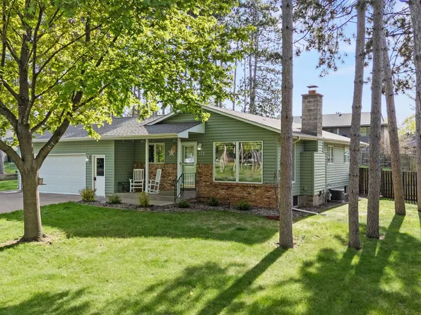 715 Lund St N, Hudson, WI 54016