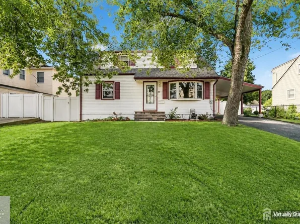 65 Hilliard Rd, Old Bridge, NJ 08857