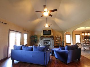 919 W Briarbrook Ln, Carl Junction, MO 64834