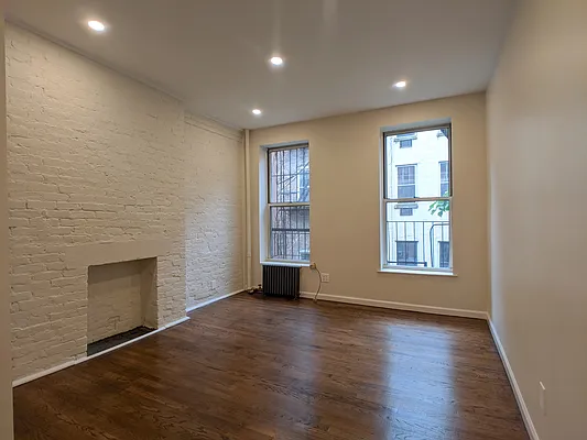 Rented by Mirador Real Estate | media 17