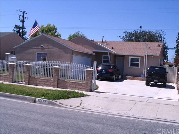 4th image of 12413 Roseton Ave