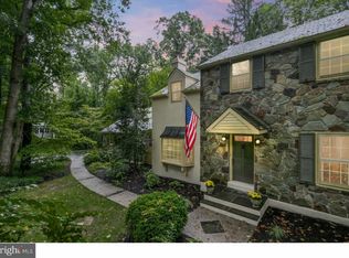 1225 Foxglove Ln, West Chester, PA 19380