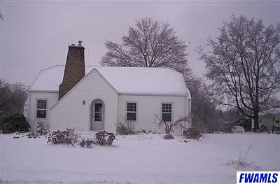 533 N Wood St photo 1