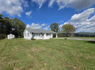 7874 Flatridge Rd, Troutdale, VA 24378