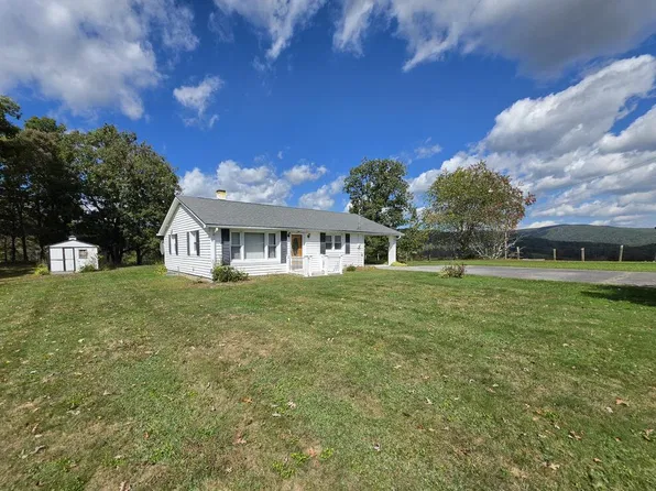 7874 Flatridge Rd, Troutdale, VA 24378