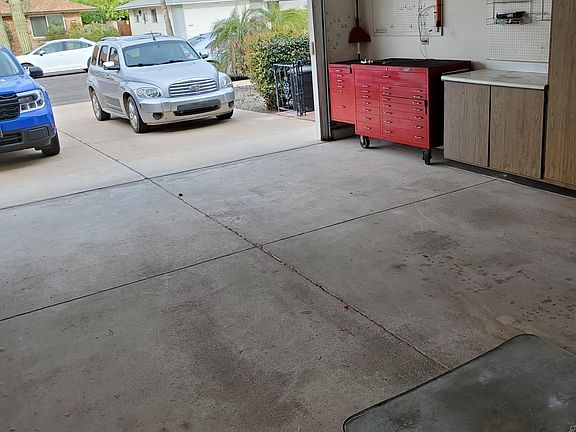 2nd image of 17207 N Foothills Dr