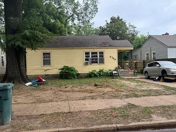 3rd image of 3760 Greenbush Dr