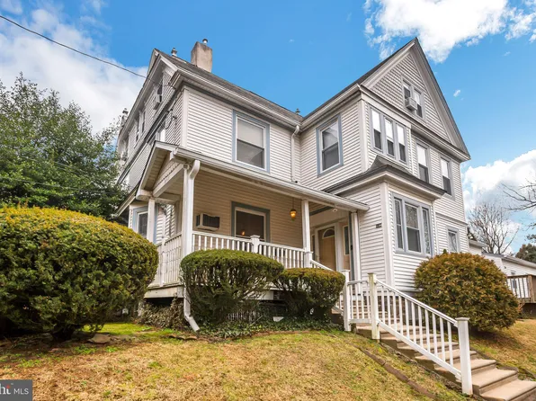 8219 Forrest Ave, Elkins Park, PA 19027