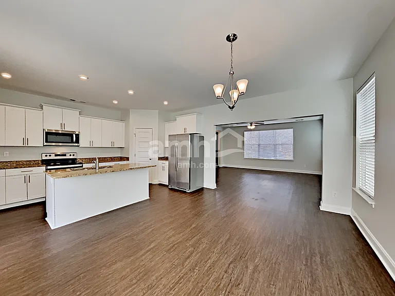 5234 Tupelo St — Photo 6