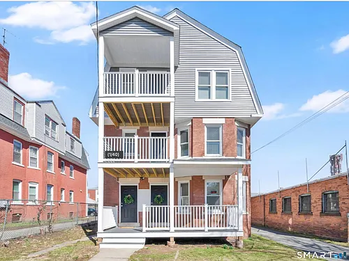 144 Madison St Photo 1