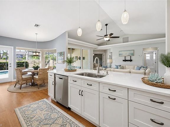 4th image of 10069 Boca CIR