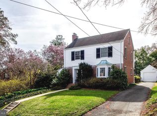 6212 19th St N, Arlington, VA 22205