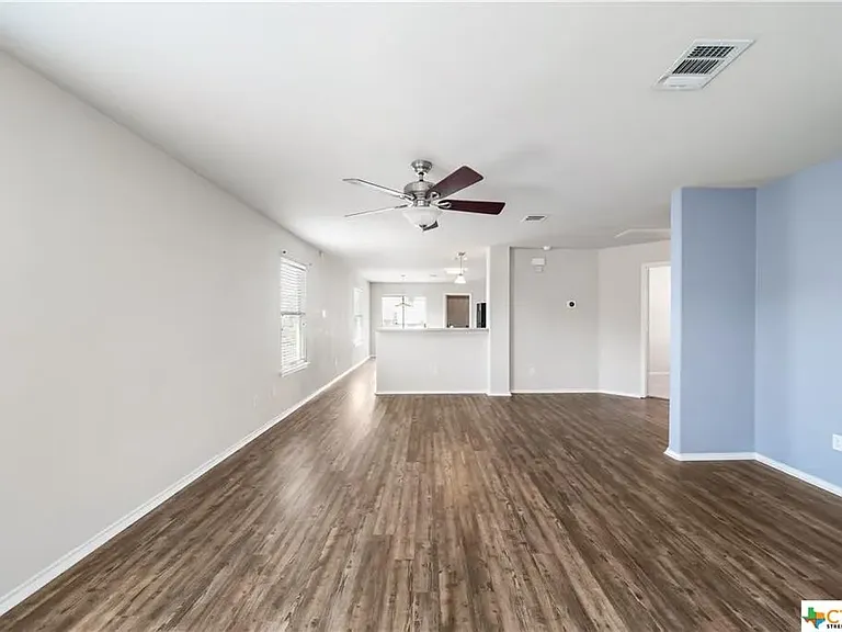 313 Wimberley St — Photo 23