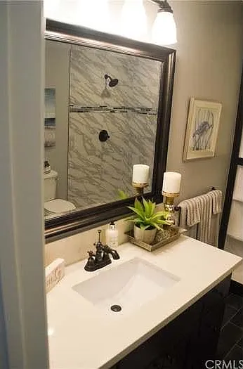 3403 Roxanne Ave — Photo 17