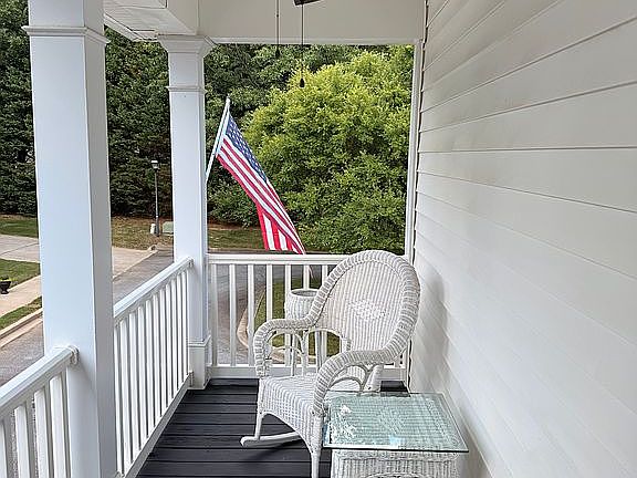 2nd Floor Porch