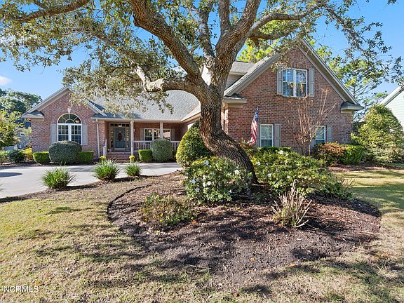 3rd image of 3729 Winstead Circle