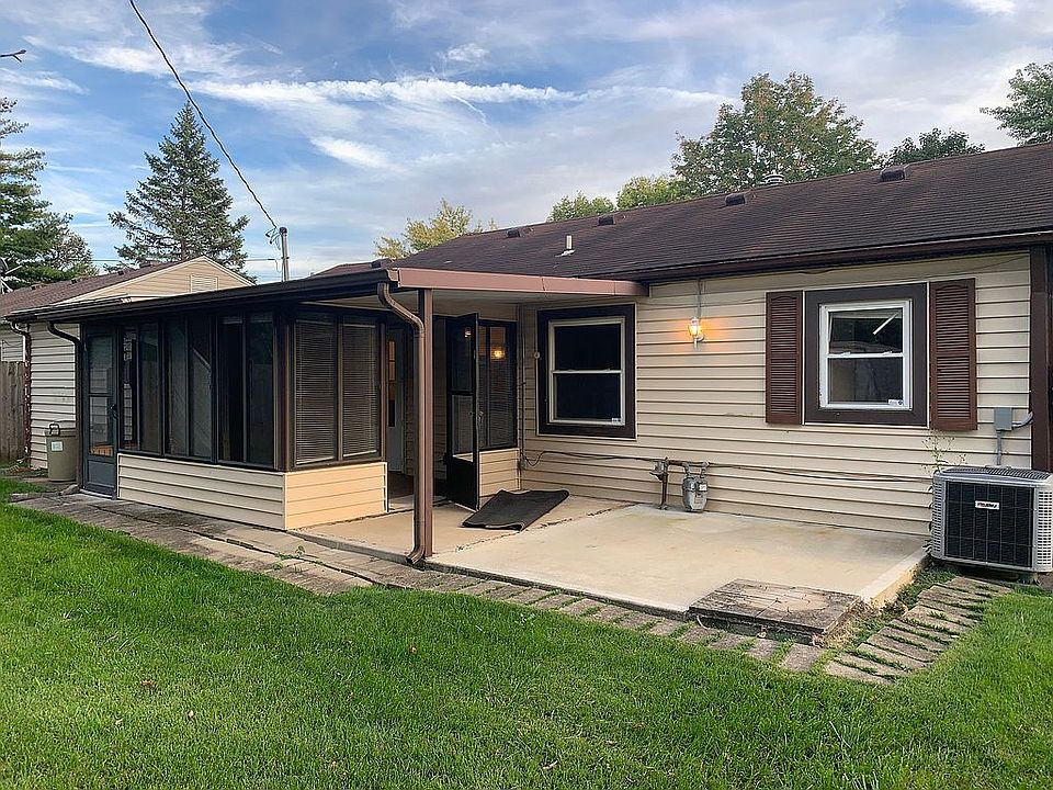 1st image of 65 Rowland Dr