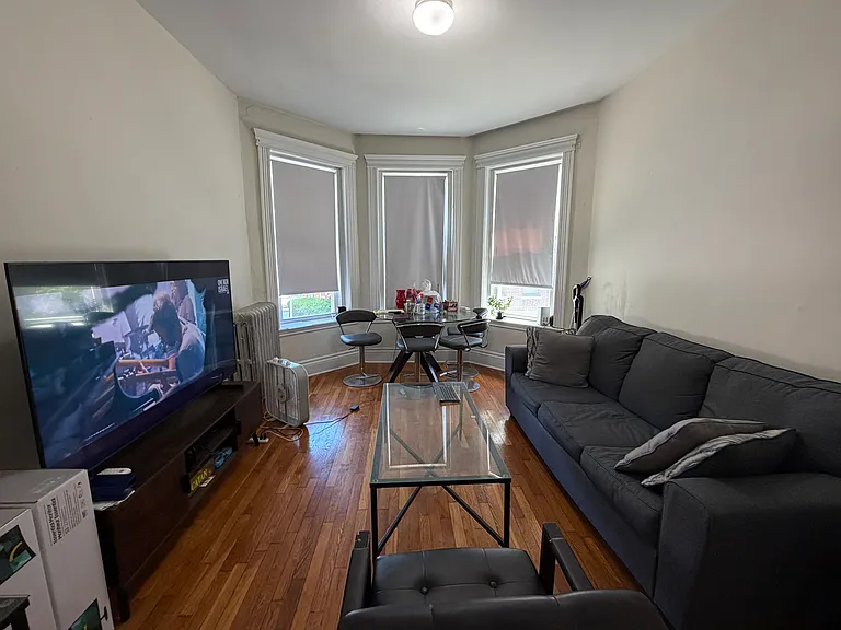 5 Walbridge St #7 — Photo 3