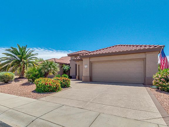 3rd image of 15223 W Waterford Dr