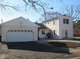 122 Jefferson Dr, Brick, NJ 08724