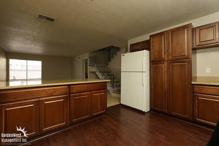 4729 Monaco Rd — Photo 8
