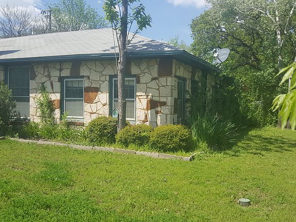 2nd image of 603 E Hundley Dr