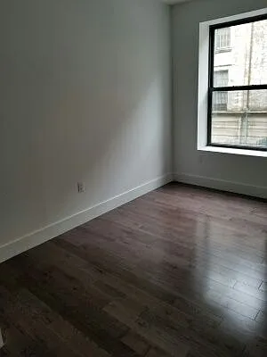 Rented by Monarch Realty Holdings | media 19