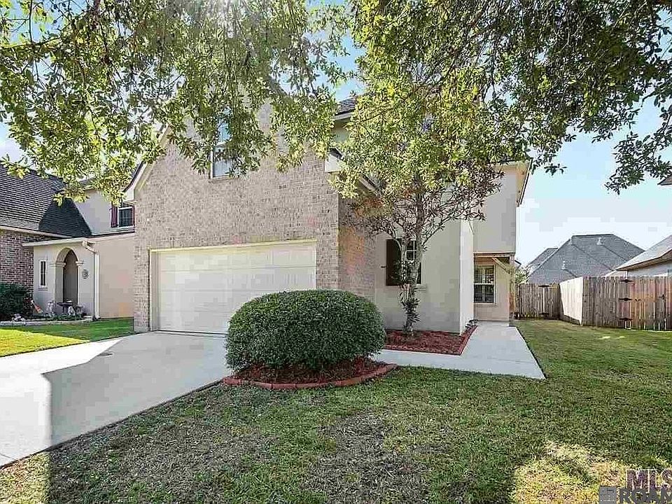 1st image of 18184 River Birch Dr