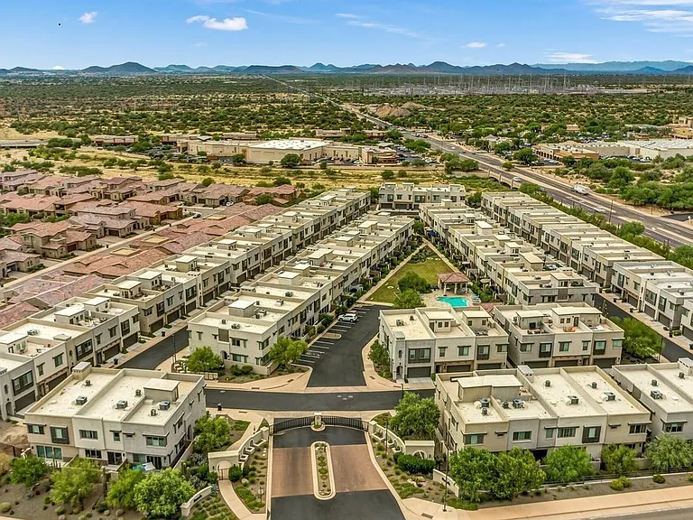 Pinnacle at Silverstone Parcel F