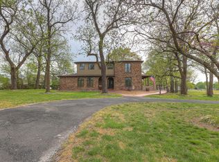 2102 N Duquesne Rd, Joplin, MO 64801