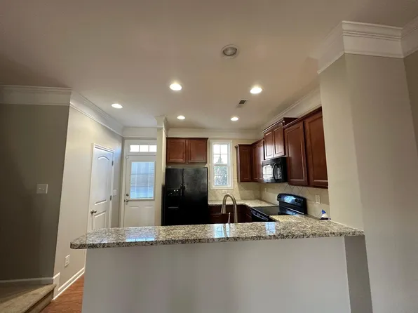 10968 Cedar Walk Ln, Charlotte, NC 28277