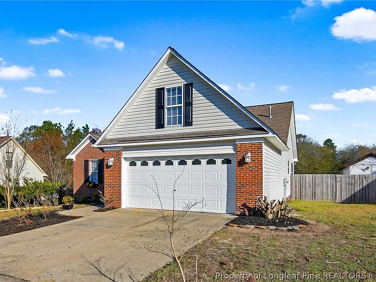 7268 Beaver Run Dr — Photo 3