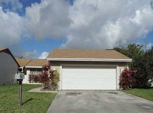 1302 Redstart Ct, Homestead, FL 33035