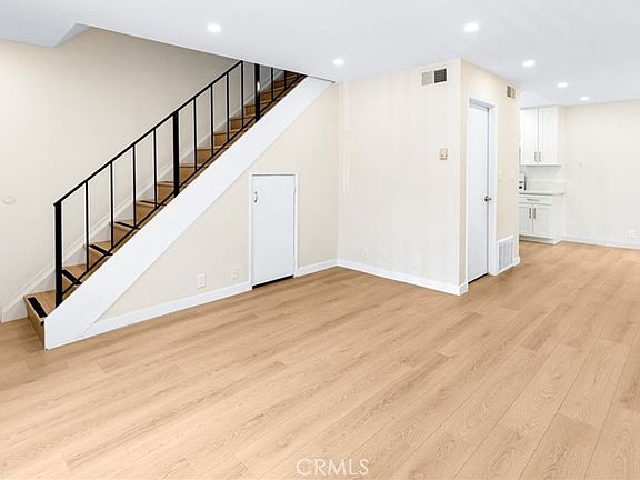 3rd image of 333 Riverdale Dr APT 15