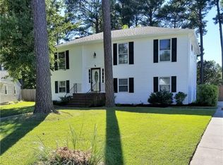 108 Salisbury Rd, Colonial Heights, VA 23834