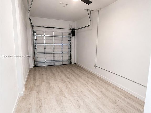 5th image of 14753 SW 25th St