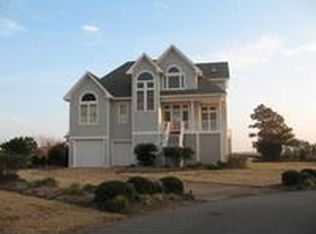 15 Yacht Club Ct, Manteo, NC 27954