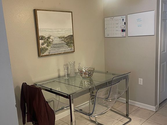 5th image of 2740 W Tharpe St APT 506