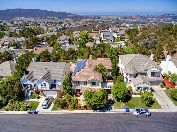 4th image of 1519 Sand Dune Way