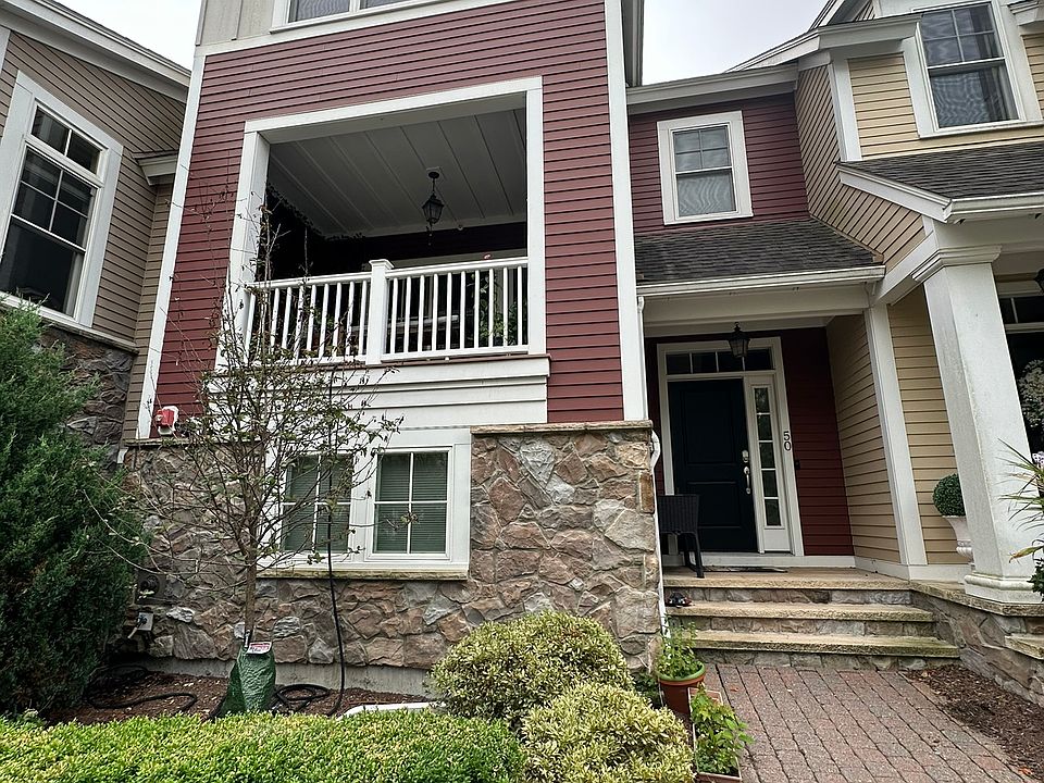 Frontside of the home