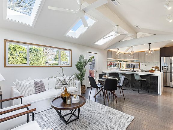 4th image of 3776 Norfolk Street