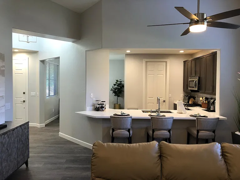 1237 Crown Ridge Dr — Photo 6